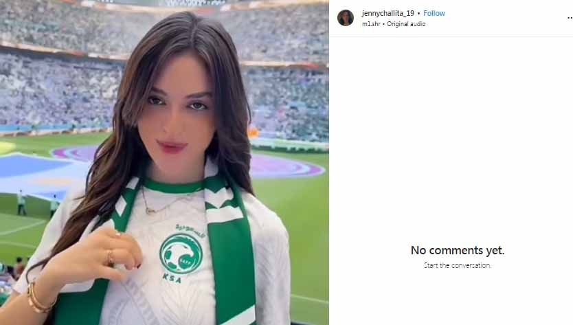 Suporter cantik Arab Saudi di Piala Dunia 2022, Jenny Challita, miliki pesona mirip artis Nia Ramadhani hingga membuat namanya ikut viral di jejaring sosial. Copyright: © Instagram@jennychallita_19