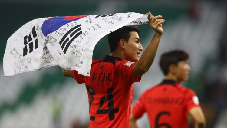 Rekan setim Cho Gue-sung di Timnas Korea Selatan Piala Dunia 2022, Cho Yu-min. Foto: REUTERS/Kai Pfaffenbach. Copyright: © REUTERS/Kai Pfaffenbach