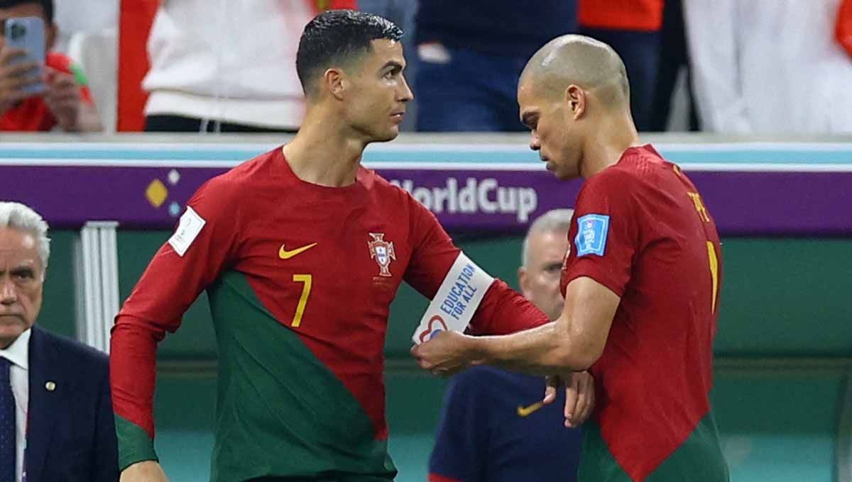 Presiden Turki, Recip Tayip Erdogan, menuding alasan Cristiano Ronaldo dicadangkan oleh Fernando Santos, karena sang megabintang mendukung Palestina. (Foto: REUTERS/Hannah Mckay) Copyright: © REUTERS/Hannah Mckay