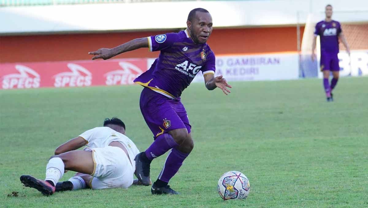 Persik Kediri pada akhirnya bisa merayakan euforia kemenangan di Liga 1 Indonesia musim ini, setelah menunggu dalam waktu sekian lama. Copyright: © MO Persik Kediri