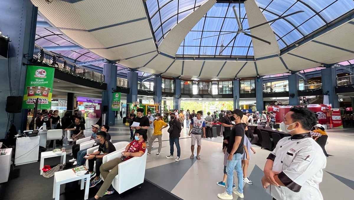 Event La Dunya 2022 dalam rangkaian final Pildun Qatar 2022 di Cilandak Town Square sudah berlangsung seru sejak hari pertama! Copyright: © Sandra/INDOSPORT