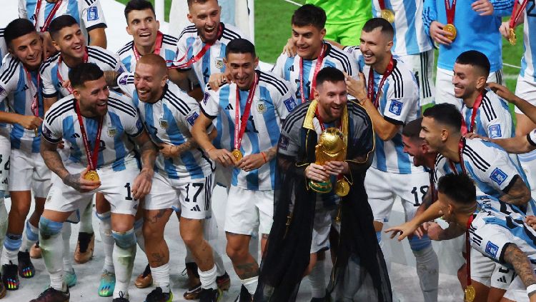 Lionel Messi dari Argentina merayakan kemenangan Piala Dunia 2022 REUTERS-Bernadett Szabo Copyright: © REUTERS-Bernadett Szabo