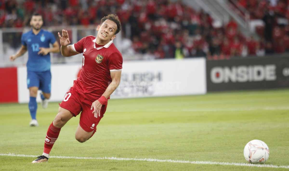 Pertandingan antara Timnas Indonesia vs Thailand pada laga Piala AFF 2022 di Stadion Gelora Bung Karno, Kamis (29/12/22). Copyright: © Herry Ibrahim/INDOSPORT