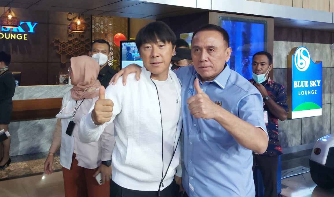 Mochamad Iriawan atau yang kerap disapa dengan panggilan Iwan Bule memutuskan untuk tidak melanjutkan tugas sebagai Ketua Umum PSSI. Copyright: © Zainal Hasan/INDOSPORT