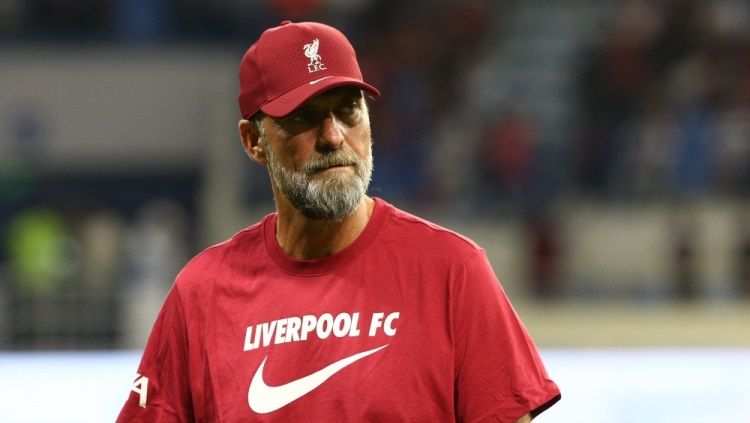 Jurgen Klopp menegaskan komitmennya untuk Liverpool. Foto: REUTERS/Satish Kumar. Copyright: © REUTERS/Satish Kumar