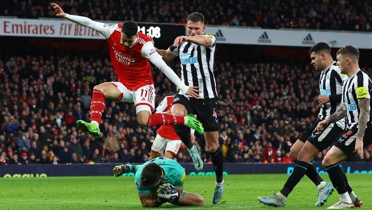 Arsenal membuktikan tidak harus memiliki skuad mahal untuk jadi juara. Belanja pemain murah meriah, Arsenal kian dekat menuju gelar juara Liga Inggris 2022-2023 (Foto: Reuters/Paul Childs) Copyright: © Reuters/Paul Childs