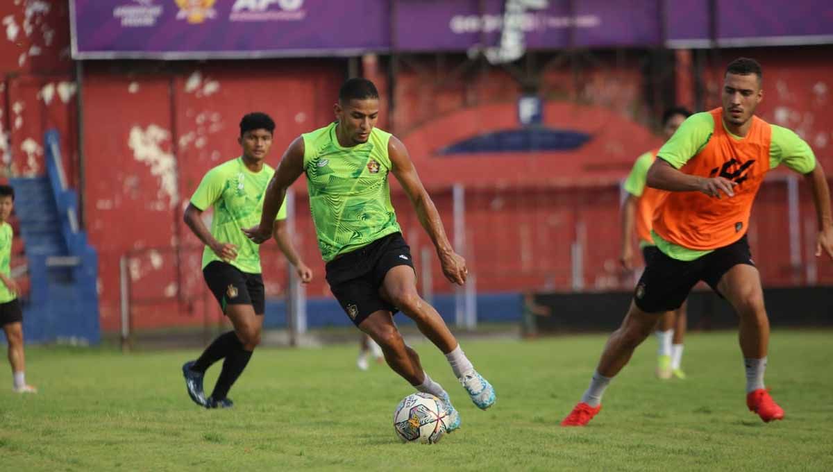 Persik Kediri jalani latihan jelang put 2 Liga 1. Copyright: © MO Persik Kediri