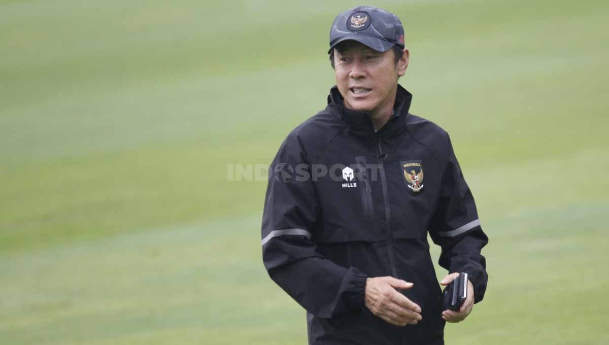 Latihan Timnas Indonesia sebagai persiapan melawan Vietnam pada babak semifinal Piala AFF 2022 di Lapangan A Senayan, Rabu (04/01/23). Copyright: © Herry Ibrahim/INDOSPORT