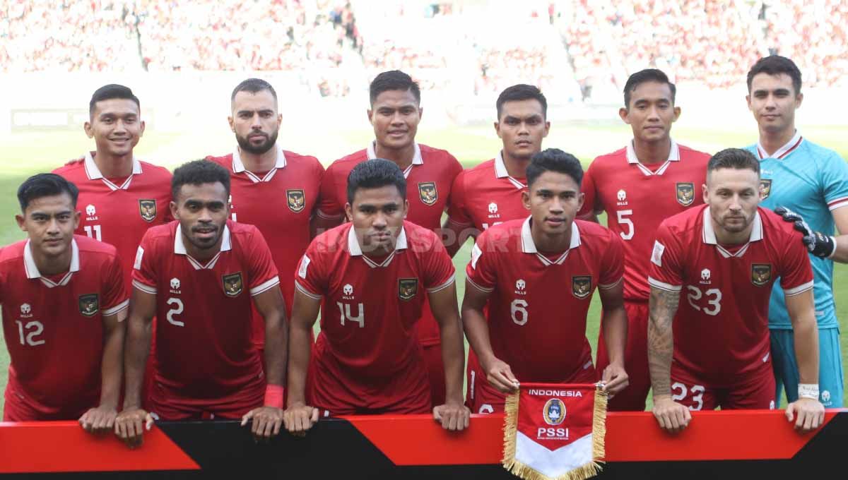 Starting eleven Timnas Indonesia saat berhadapan dengan Vietnam di Stadion Gelora Bung Karno, Jumat (06/01/23). Copyright: © Herry Ibrahim/INDOSPORT