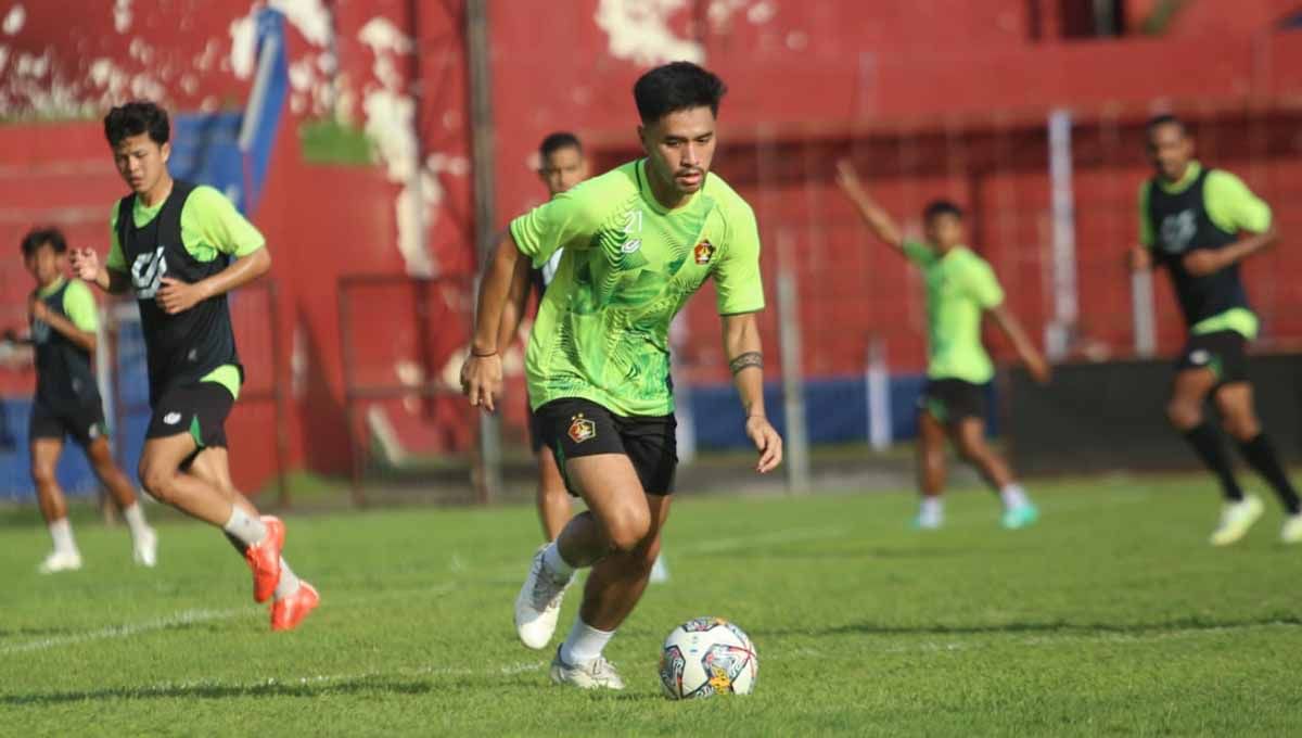 Mahir Radja, pemain baru Persik Kediri. Copyright: © MO Persik Kediri