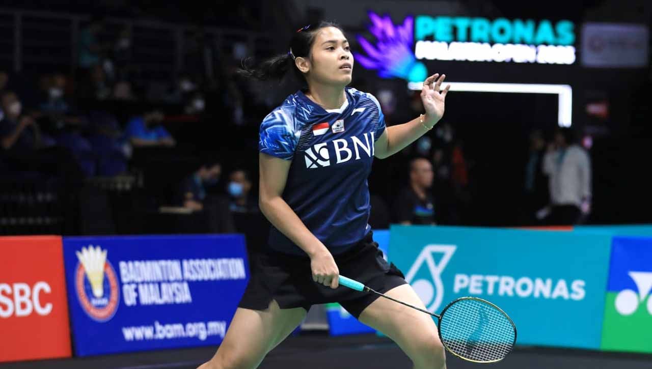 Wakil Indonesia, Gregoria Mariska Tunjung gagal melaju ke perempat final Malaysia Open 2023, usai takluk dari Wen Chi Hsu dengan skor 18-21, 21-16 dan 18-21. (Foto: PBSI) Copyright: © PBSI