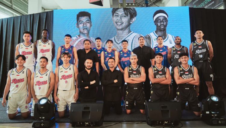 RANS PIK Basketball adakan Grand Launching Jersey jelang IBL musim 2023. Copyright: © RANS PIK Basketball