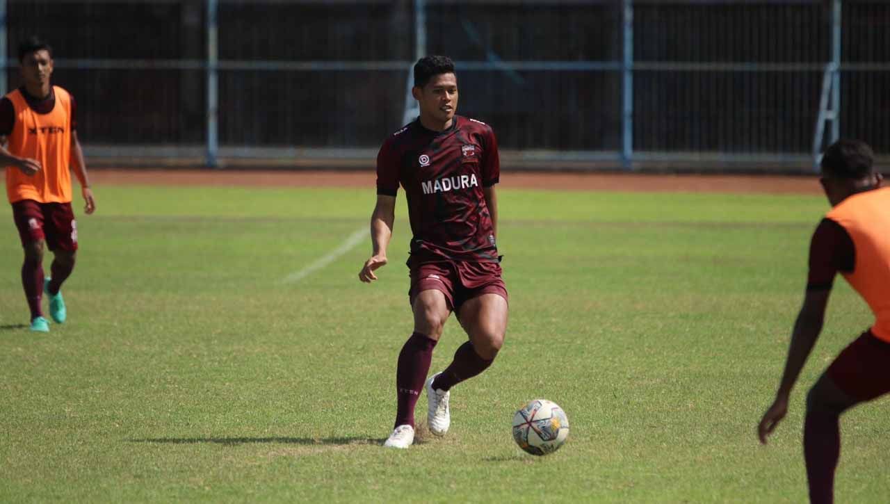Pemain baru Madura United, Taufik Hidayat. (Foto: MO Madura United) Copyright: © MO Madura United