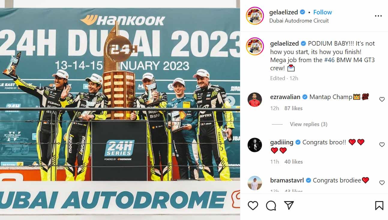 Valentino Rossi dan Sean Gelael raih podium di 24 Hours Dubai 2023. (Foto: Instagram@gelaelized) Copyright: © Instagram@gelaelized