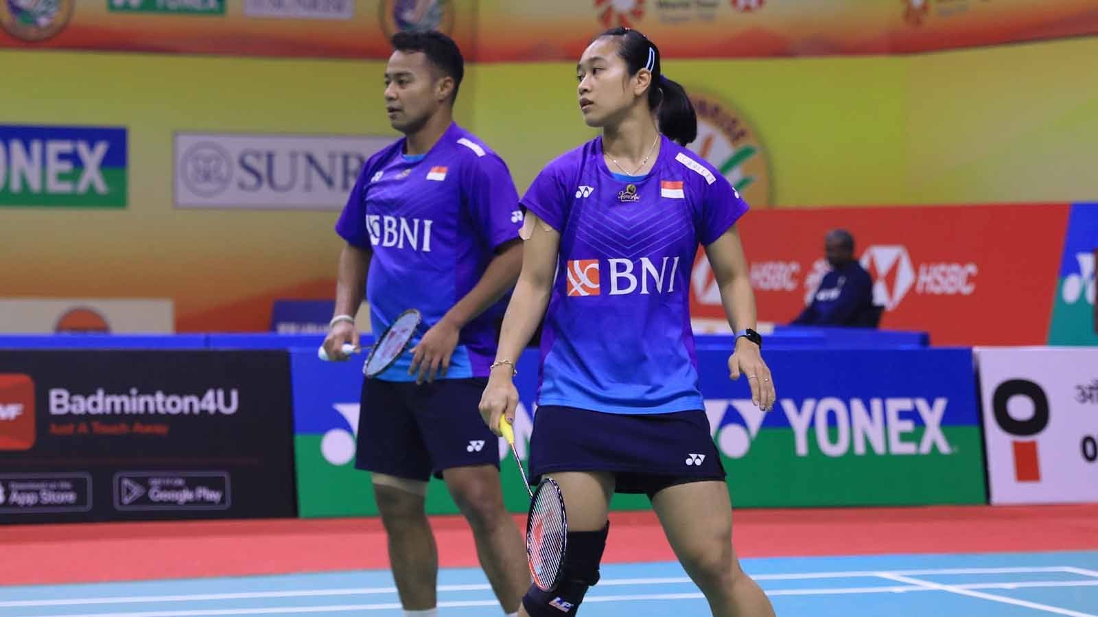 Pasangan ganda campuran Indonesia, Rehan Naufal Kusharjanto/Lisa Ayu Kusumawati di India Open 2023. Kini mereka memastikan lolos ke babak 16 besar Thailand Masters 2023. (Foto: PBSI) Copyright: © PBSI