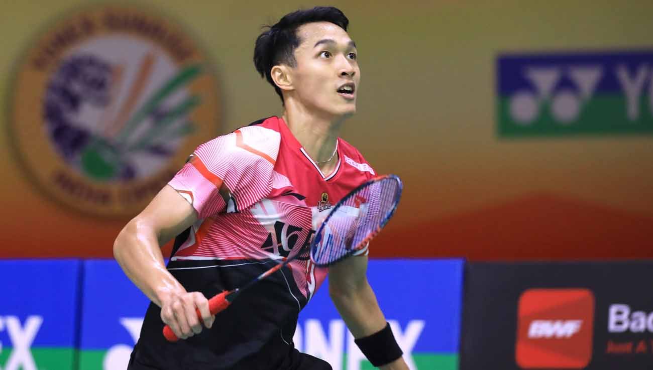 Tunggal putra Indonesia, Jonatan Christie saat menghadapi Brian Yang di India Open 2023. (Foto: PBSI) Copyright: © PBSI