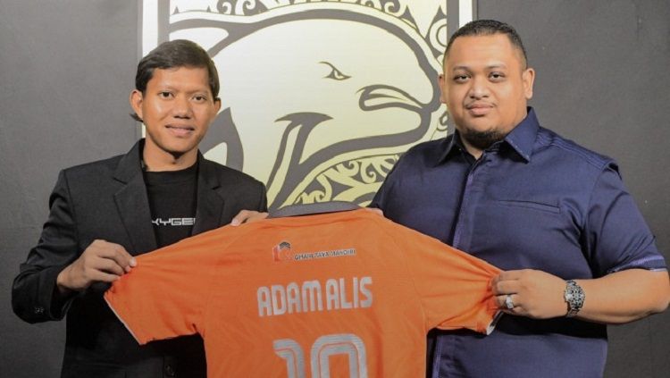 Adam Alis resmi bergabung ke Borneo FC dari sesama klub Liga 1, Arema FC. Copyright: © Foto: Borneo FC