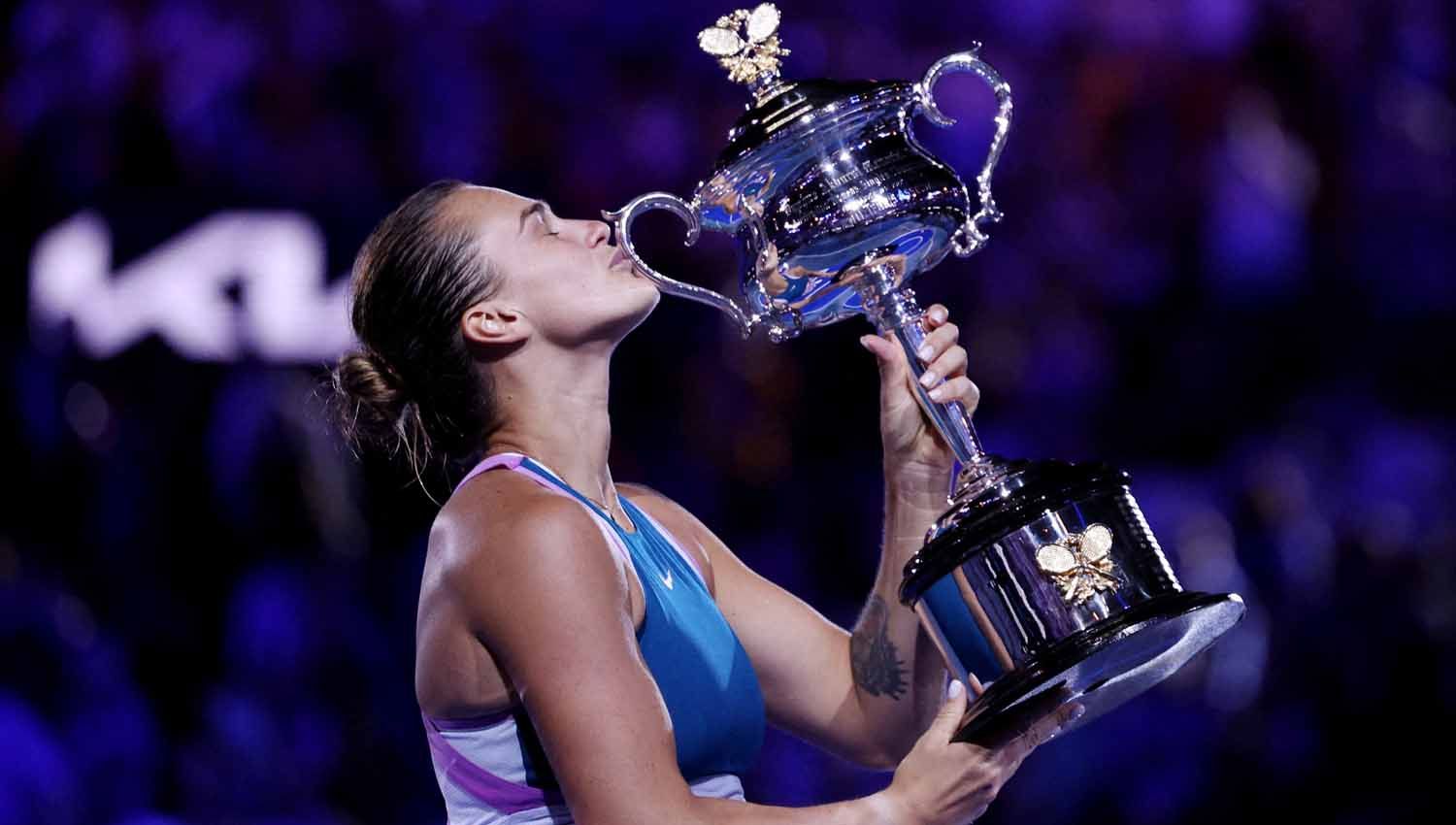 Aryna Sabalenka juara Australian Open 2023. (Foto: REUTERS/Hannah Mckay) Copyright: © REUTERS/Loren Elliott