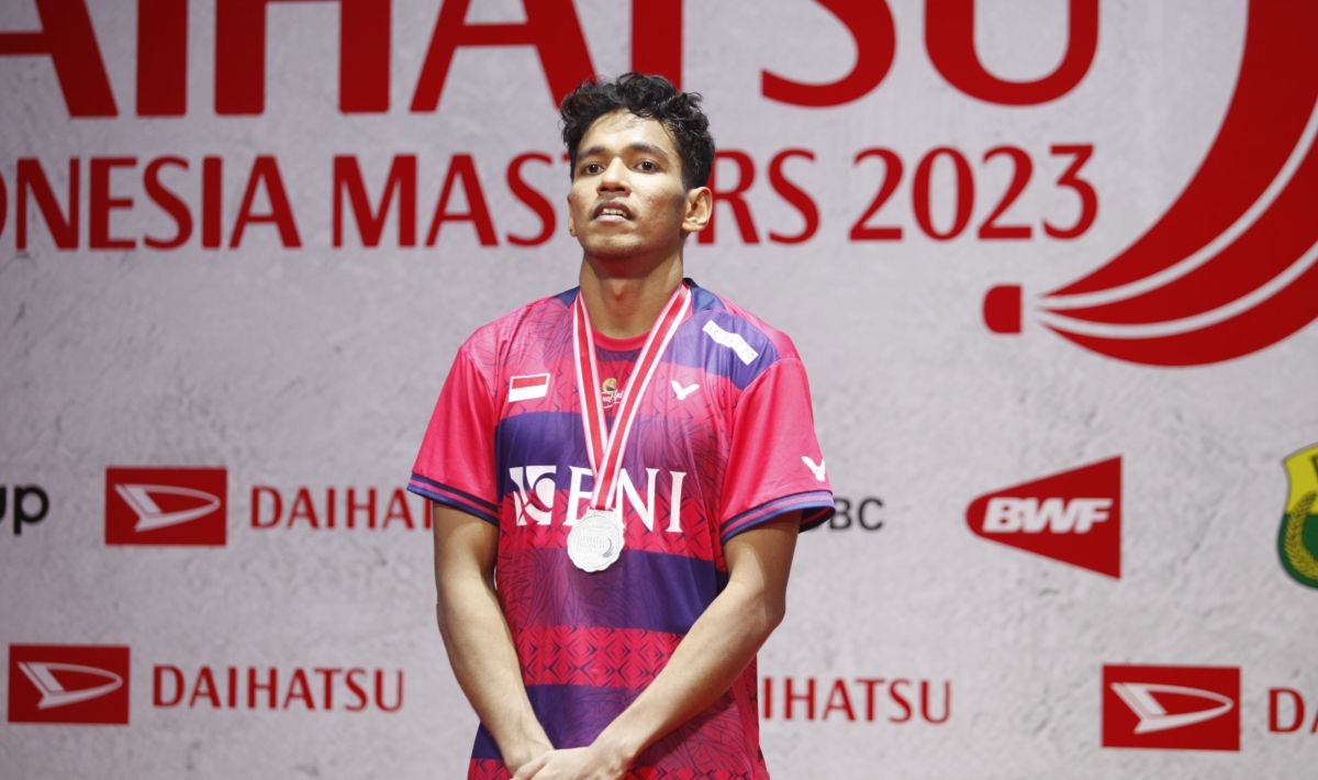 Chico Aura Dwi Wardoyo berhasil mencetak sejarah di ranking BWF meski takluk dari Jonatan Christie di final Indonesia Masters 2023. Copyright: © Herry Ibrahim/INDOSPORT