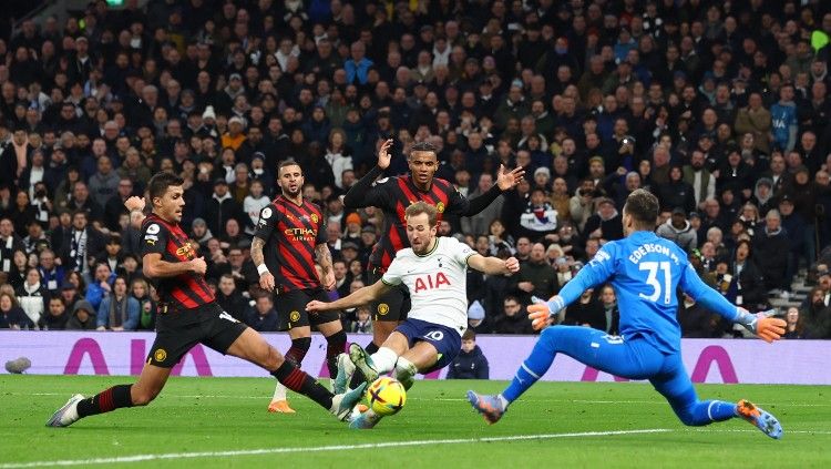 Aksi Harry Kane di laga Tottenham Hotspur vs Manchester City (05/02/23). (Foto: Reuters/Paul Childs) Copyright: © Reuters/Paul Childs