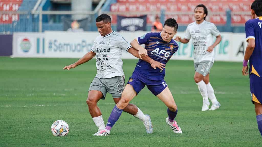 Pertandingan antara Persik Kediri vs Bali United pada Liga 1 di Stadion Brawijaya (Kediri). (Foto: Bali United for Media) Copyright: © Bali United for Media