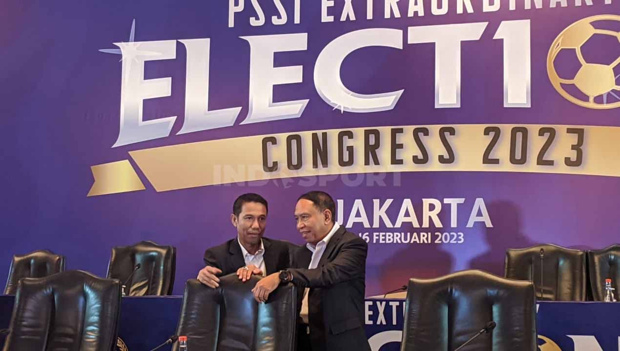 Yunus Nusi dan Zainudin Amali, selepas Kongress Luar Biasa (KLB) PSSI 2023, Kamis (16/02/23). Copyright: © Ammara Marthiara/INDOSPORT