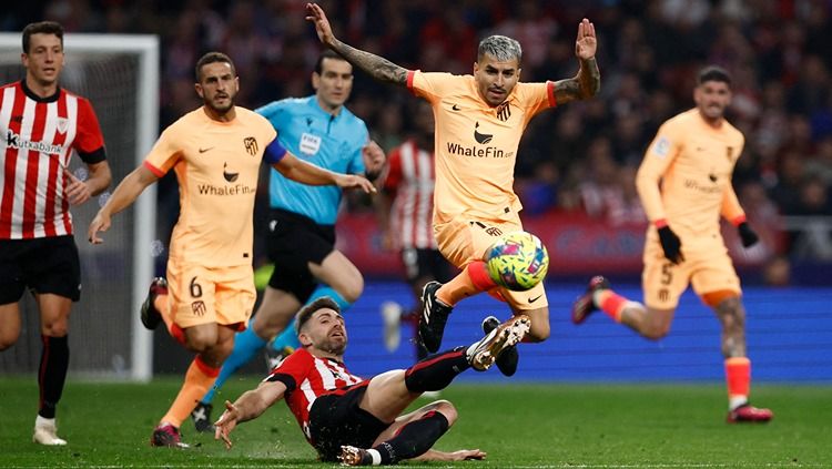 Aksi Angel Correa di laga Atletico Madrid vs  Athletic Bilbao (20/02/23). (Foto: REUTERS/Juan Medina) Copyright: © REUTERS/Juan Medina