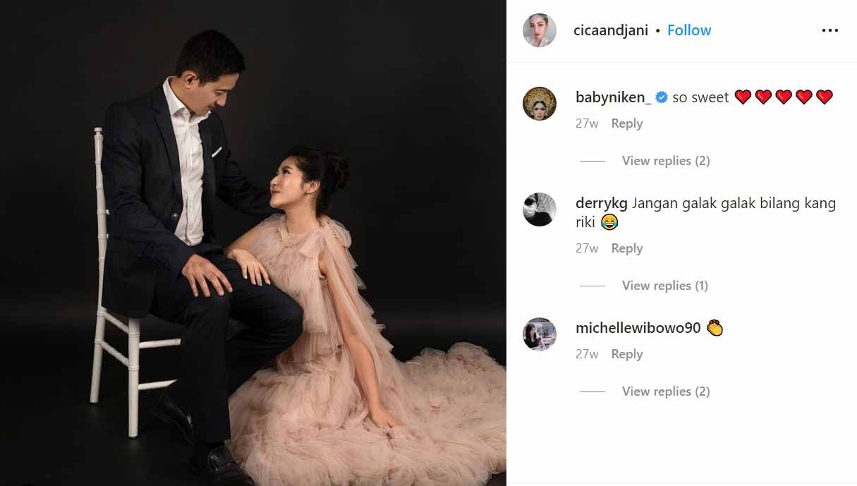 Terpaut 26 tahun lebih muda, berikut potret-potret cantik Khairunissa Andjani atau Cica Andjani, istri ketiga legenda bulutangkis Indonesia, Ricky Subagja. Copyright: © Instagram@cicaandjani