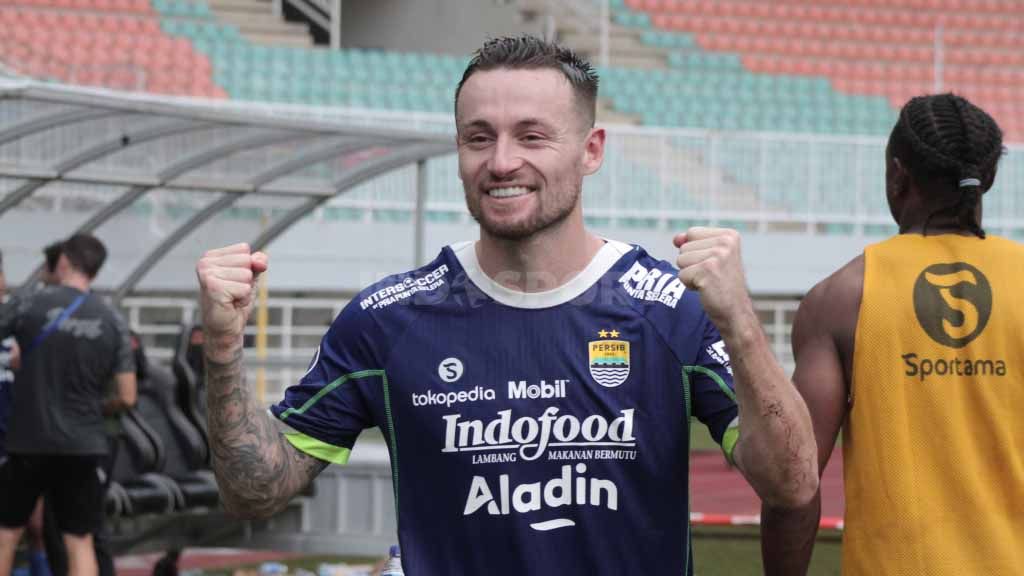 Pertandingan Persib Bandung vs Arema FC, pada pekan ke-26 Liga 1 2022-2023 di Stadion Pakansari, Bogor, Kamis (23/02/23). Copyright: © Arif Rahman/INDOSPORT