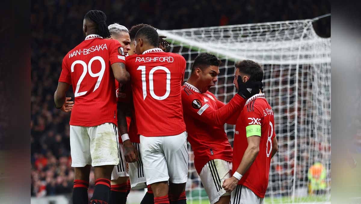 Manchester United  Copyright: © REUTERS/Carl Recine