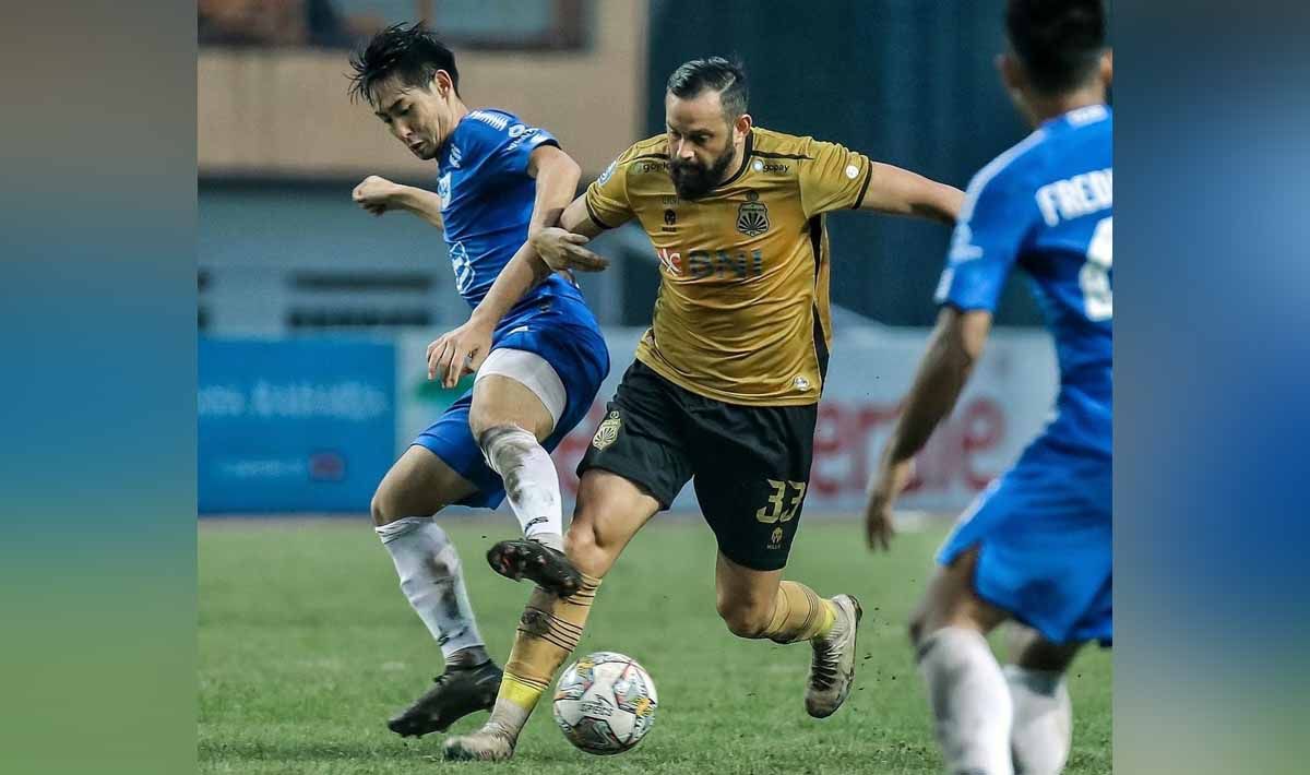 Pertandingan Liga 1 antara Bhayangkara FC vs PSIS Semarang di Stadion Wibawa Mukti (Cikarang), Rabu (01/03/23). (Foto: PSIS Semarang) Copyright: © PSIS Semarang