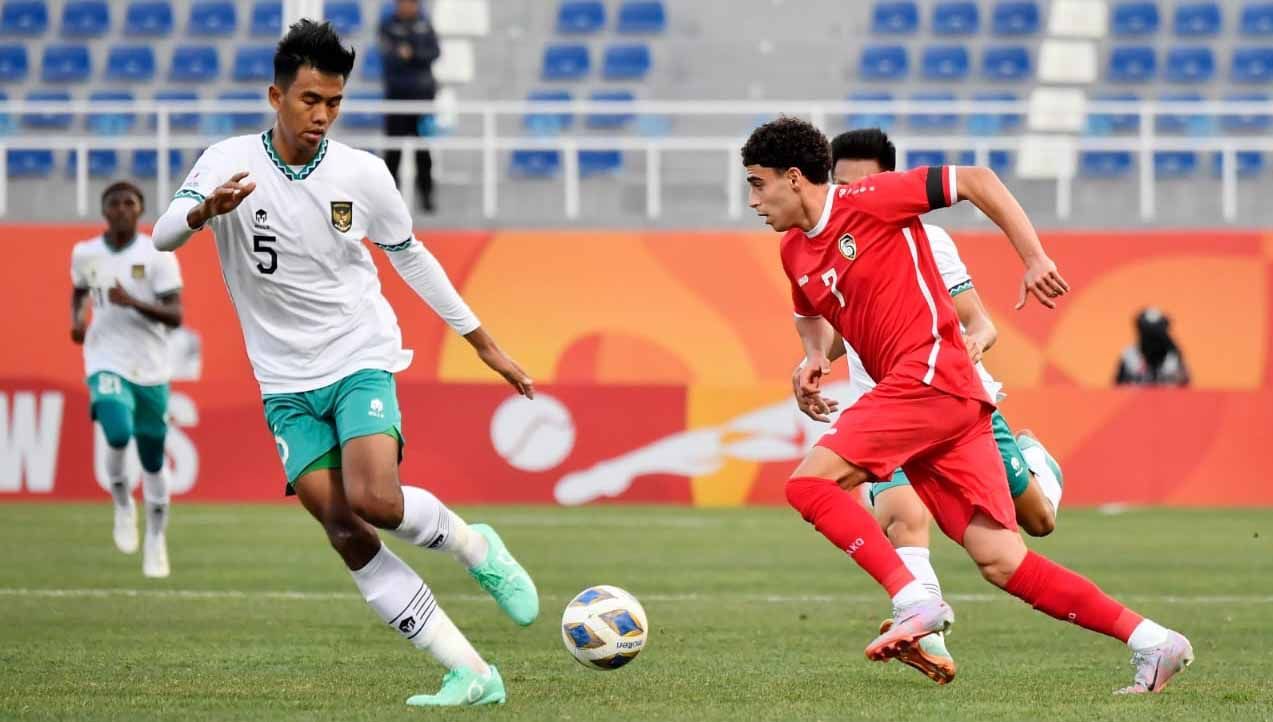 Pertandingan antara Timnas Indonesia U-20 vs Suriah U-20 pada laga AFC U20 Asian Cup di Stadion Lokomotiv (Toshkent (Tashkent)), Sabtu (04/03/23). (Foto: PSSI) Copyright: © PSSI