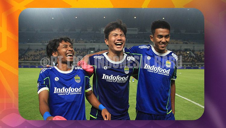 Persebaya vs Persib: Menanti Kembalinya Magis Luis Milla. Copyright: © INDOSPORT