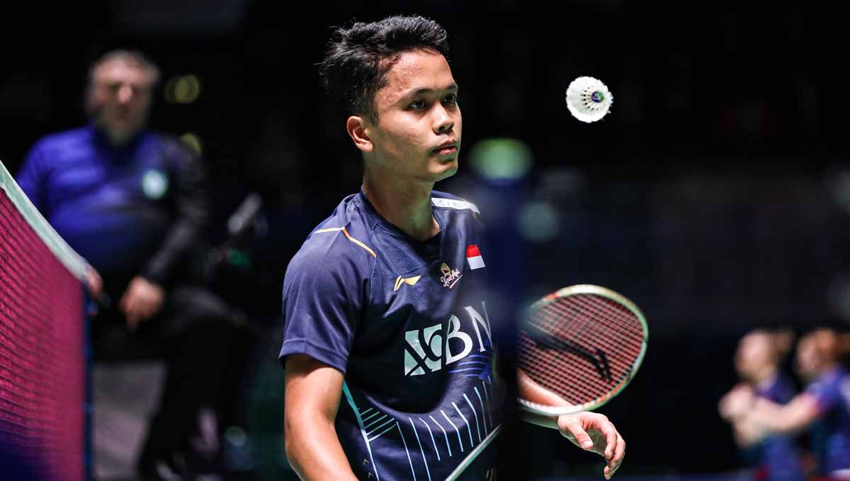 Pebulutangkis tunggal putra Indonesia, Anthony Sinisuka Ginting, membongkar cara mengalahkan Prannoy H. S. di babak 16 besar All England 2023. Foto: PBSI. Copyright: © PBSI