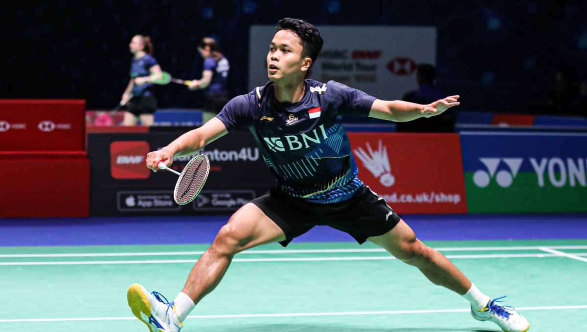 Tunggal putra Indonesia Anthony Sinisuka Ginting di laga perdana All England pada Selasa (14/3/2023) waktu Inggris. (Foto: PBSI) Copyright: © PBSI