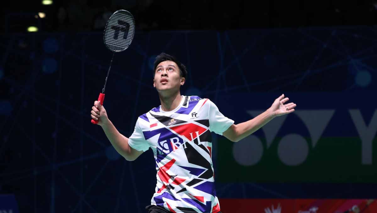 Tunggal putra Indonesia Shesar Hiren Rhustavito di laga perdana All England pada Selasa (14/3/2023) waktu Inggris. (Foto: PBSI) Copyright: © PBSI