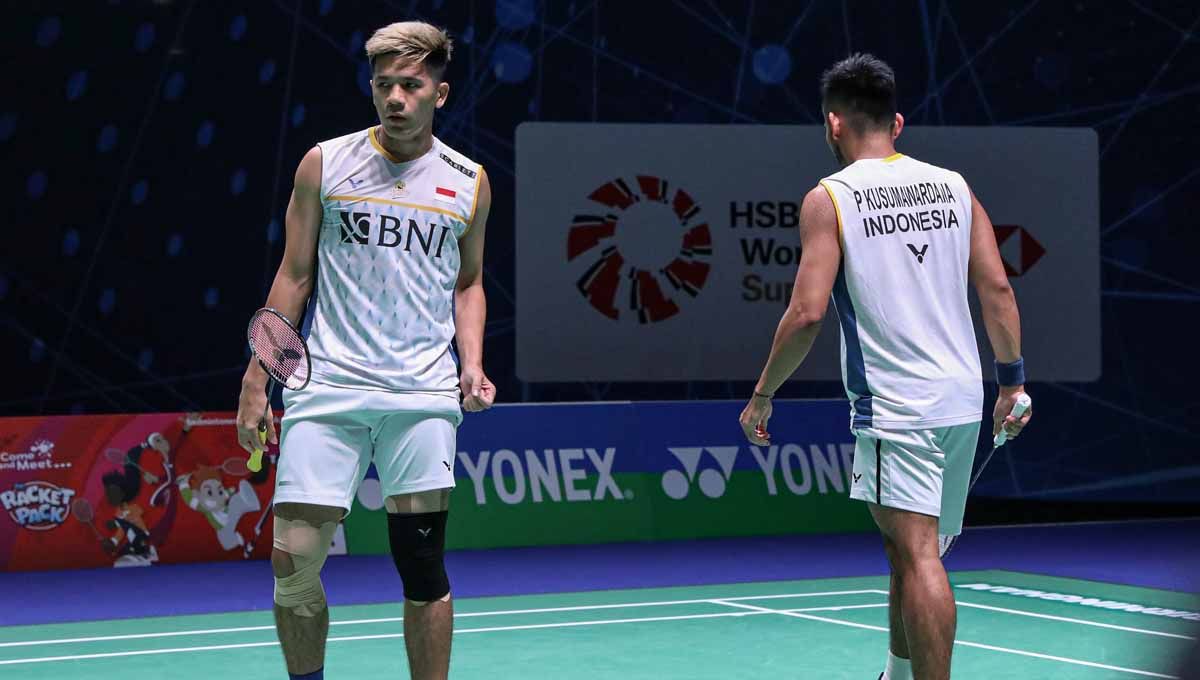 Pasangan ganda putra Indonesia, Pramudya Kusumawardana/Yeremia Rambitan, di laga perdana All England 2023. Foto: PBSI. Copyright: © PBSI