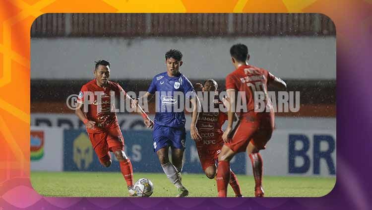 Duel panas kembali terjadi dalam lanjutan Liga 1 22/23 dengan mempertemukan Persija Jakarta vs PSIS Semarang pada Kamis (16/02/23) sore WIB. Copyright: © INDOSPORT