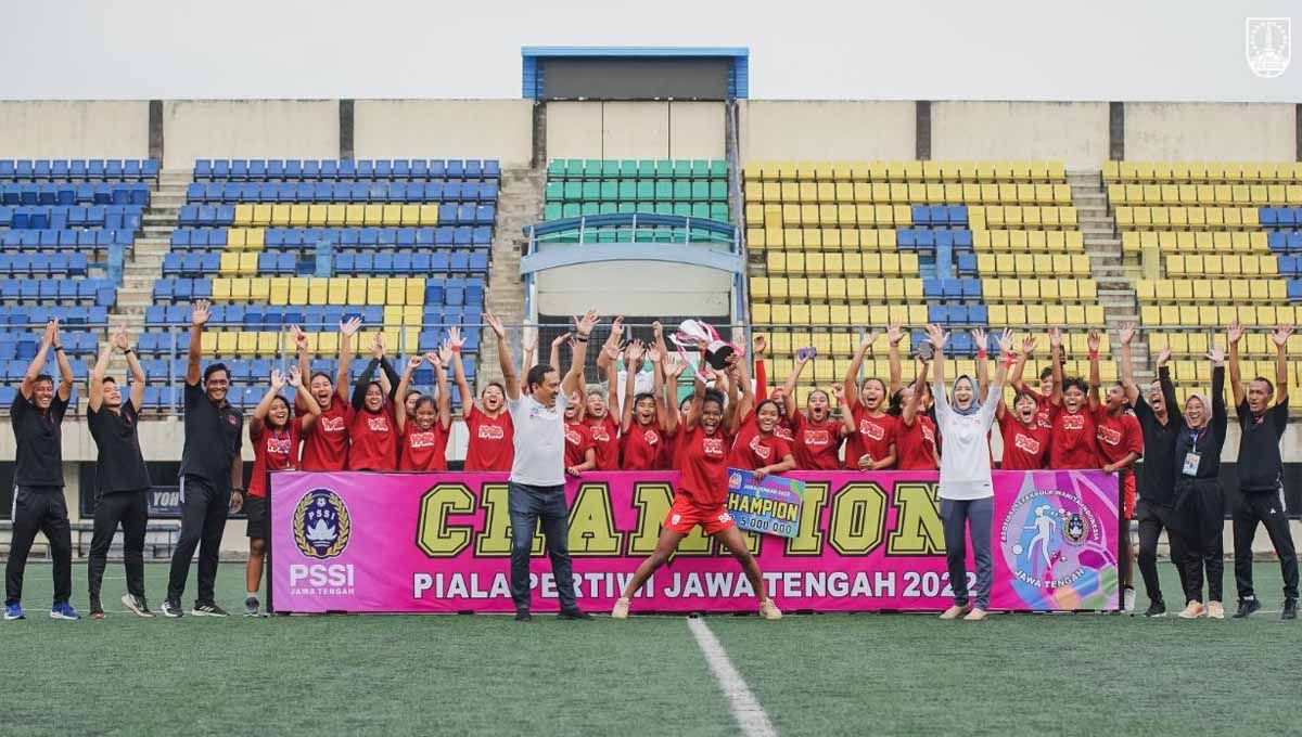 Tim putri Persis Solo menjuarai turnamen Piala Pertiwi 2022 Jawa Tengah. (Foto: Persis Solo) Copyright: © Persis Solo