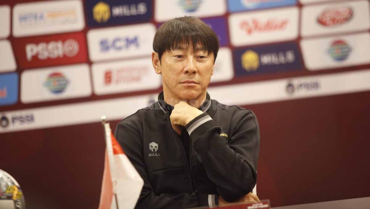 Pelatih timnas Indonesia, Shin Tae-yong, telah mengumumkan skuad yang akan ia mainkan dalam partai uji coba melawan Palestina dan Argentina di Juni 2023. Copyright: © Herry Ibrahim/INDOSPORT