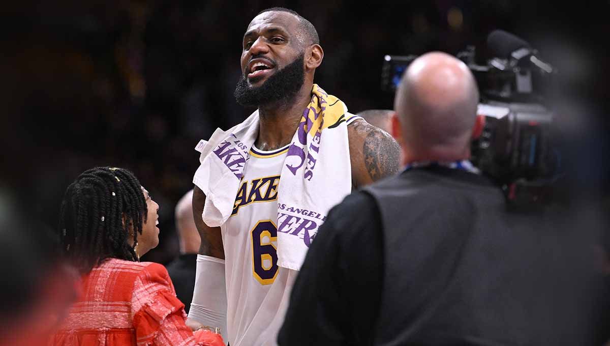 Pebasket Los Angeles Lakers, LeBron James di pertandingan antara Los Angeles Lakers vs Utah Jazz. (Foto: REUTERS/Jayne Kamin-Oncea) Copyright: © REUTERS/Jayne Kamin-Oncea