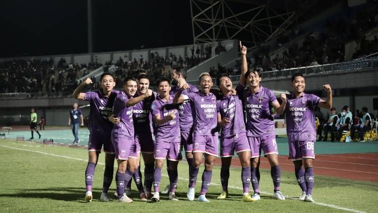 Selebrai para pemain Persita di Liga 1. Copyright: © Persita Tangerang