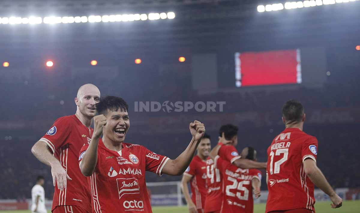 Persija Jakarta menutup Liga 1 2022-2023 dengan manis usai mengalahkan telak PSS Sleman. Copyright: © Herry Ibrahim/INDOSPORT