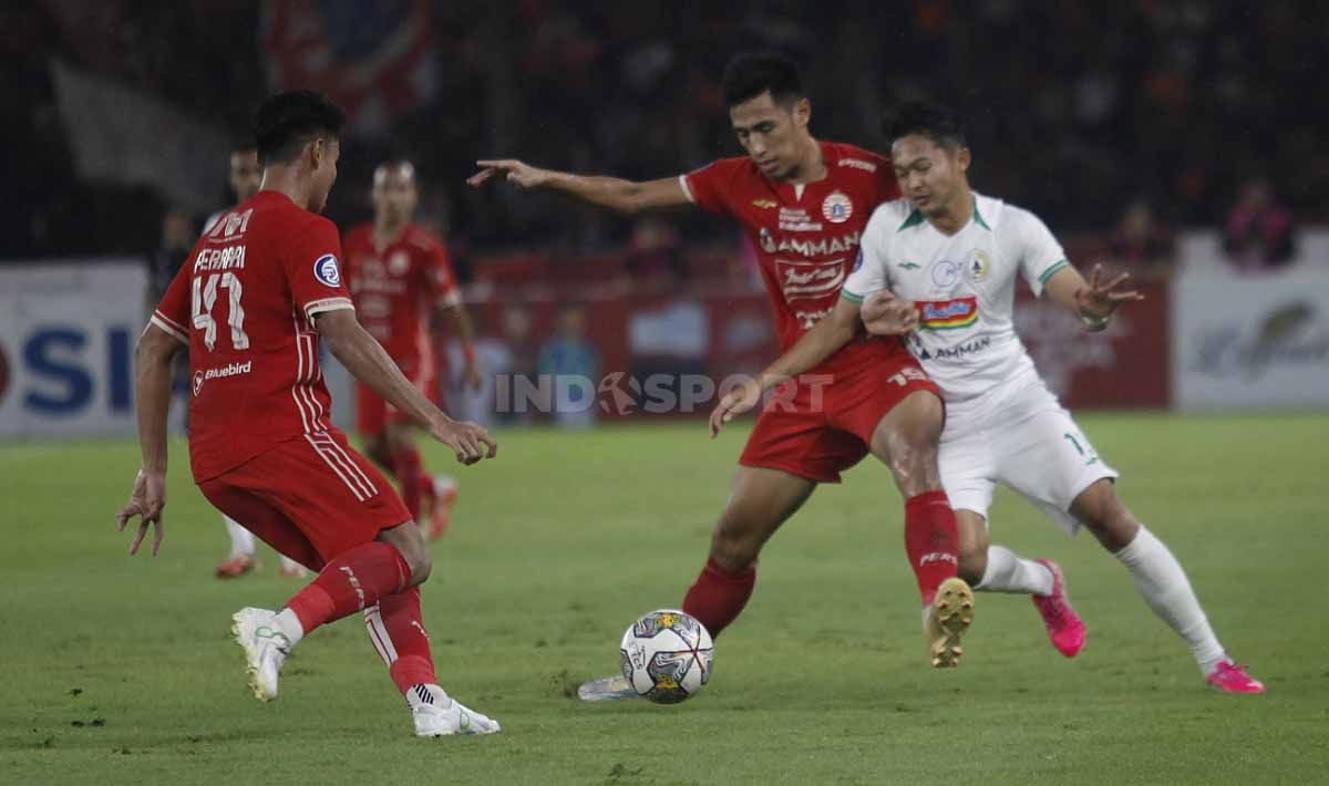 Laga Liga 1 antara Persija Jakarta vs PSS Sleman di Stadion Utama Gelora Bung Karno (Jakarta), Sabtu (15/04/23). Copyright: © Herry Ibrahim/INDOSPORT