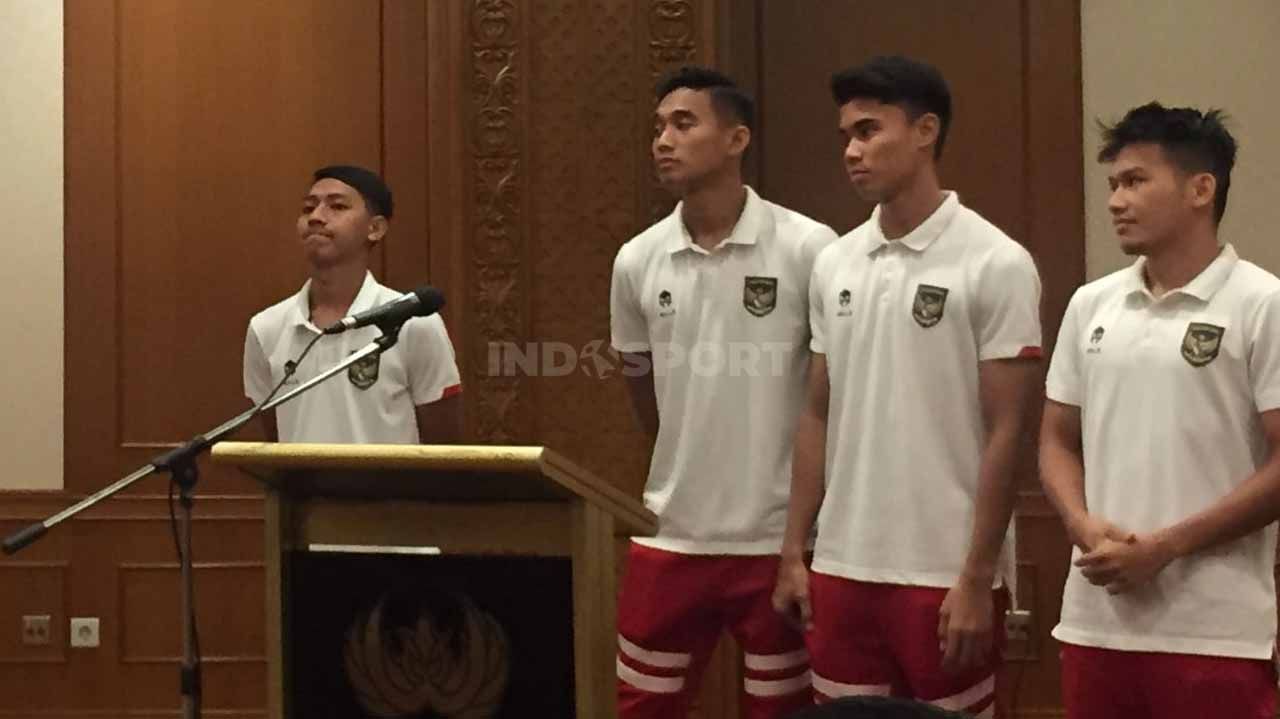 Empat pemain Timnas Indonesia U-22, Rizky Ridho, Witan Sulaeman, Muhammad Ferarri dan Beckham Putra satu suara soal target di SEA Games 2023. Copyright: © Petrus Manus Da'Yerimon/INDOSPORT