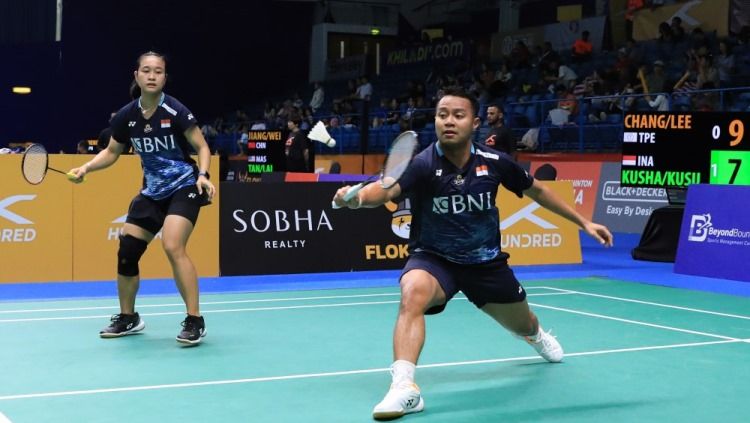 Hasil Malaysia Masters 2023 antara Rehan Naufal Kusharjanto/Lisa Ayu Kusumawati vs Supak Jomkoh/Supissara Paewsampran di menangkan oleh wakil Indonesia. Foto: PBSI. Copyright: © PBSI