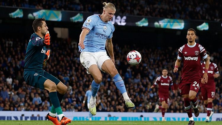 Aksi Erling Haaland di laga Manchester City vs West Ham (04/05/23). (Foto: Reuters/Jason Cairnduff) Copyright: © Reuters/Jason Cairnduff