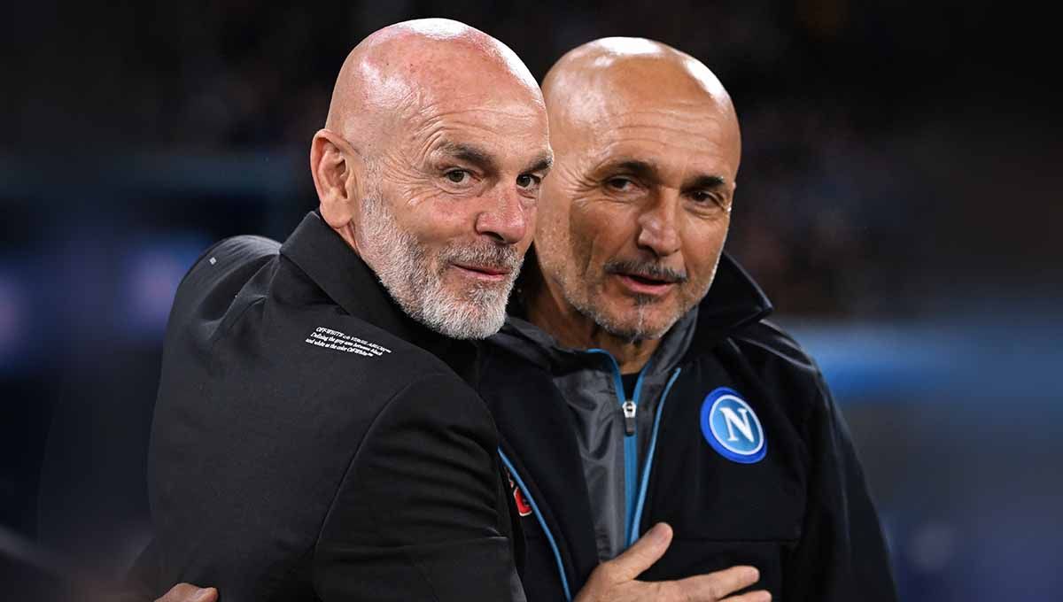 Pelatih AC Milan Stefano Pioli dan pelatih Napoli Luciano Spalletti. (Foto: REUTERS/Alberto Lingria) Copyright: © REUTERS/Alberto Lingria