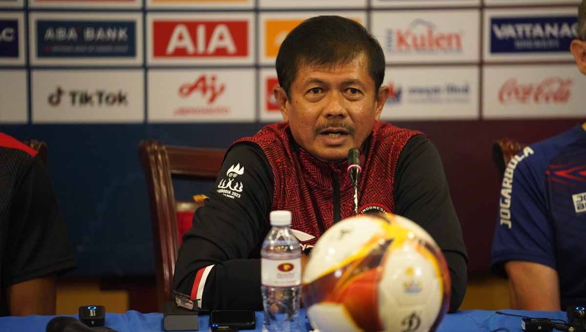 Pelatih timnas Indonesia U-22, Indra Sjafri, harap sukses anak-anak asuhnya melaju ke final SEA Games 2023 bisa jadi titik balik kebangkitan sepakbola tanah air. Copyright: © PSSI