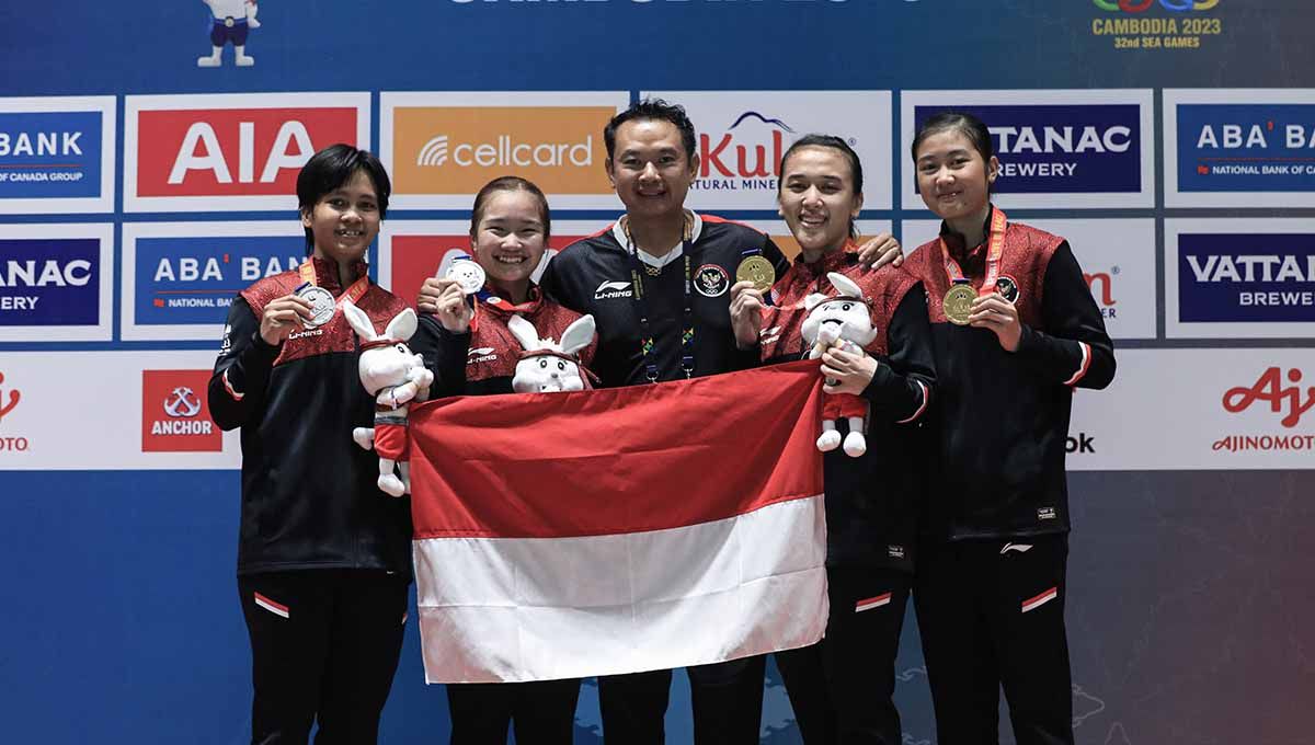 Podium juara ganda putri SEA Games 2023. (Foto: PBSI) Copyright: © PBSI